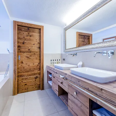 Gridlon Pettneu am Arlberg