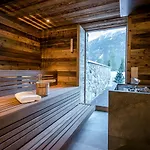Gridlon Hotel 4*