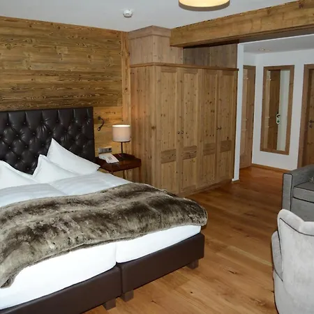 Hotel Gridlon Pettneu am Arlberg